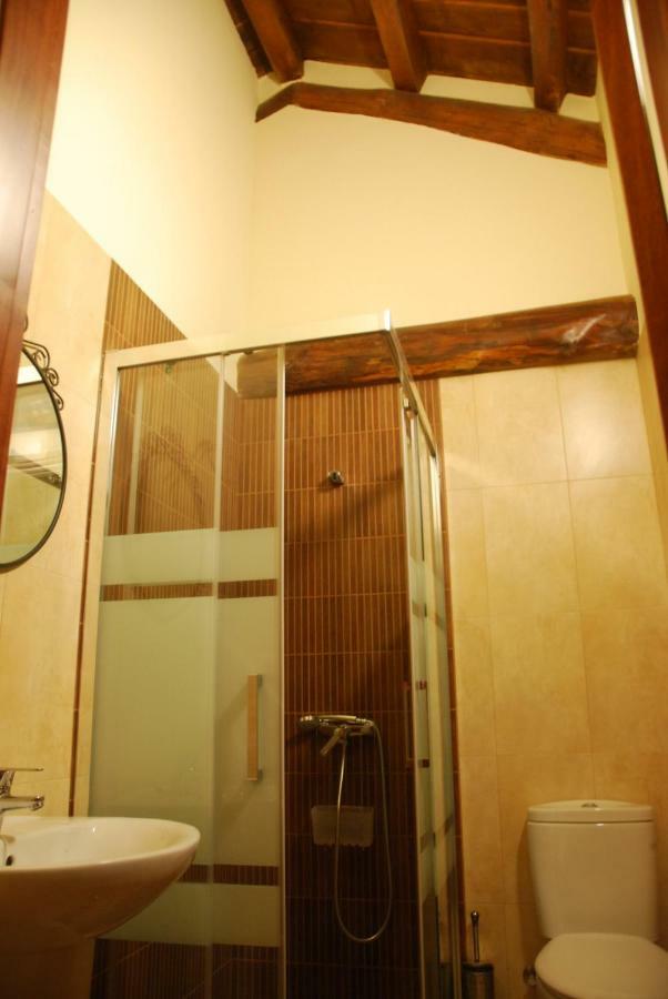 Isabel Artemis Es Appartement San Tirso de Abres Buitenkant foto